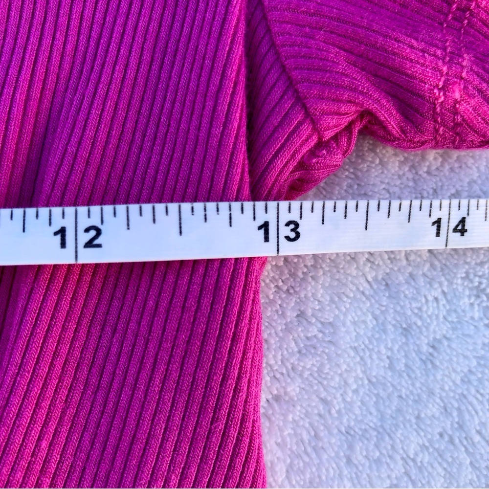 Madden NYC Crop Top Shirt V Point Hem Hankerchief Barbie Core Pink Juniors XL - Picture 5 of 8